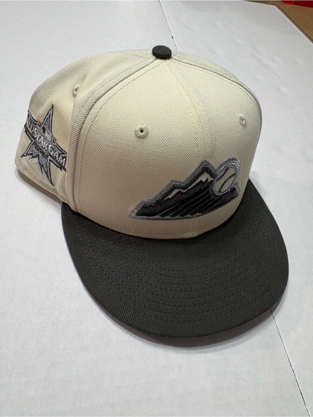New Era Cream and Black Mountain Patch Snapback Hat